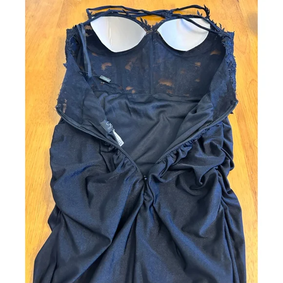 LA FEMME 30521 Sleek La Femme Lace-Corset Long Dress SZ 2 - Picture 9 of 11